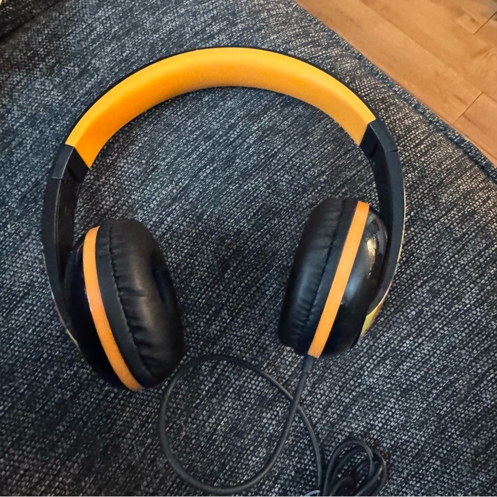 Naruto Themed Headphones - Picture 2 of 7